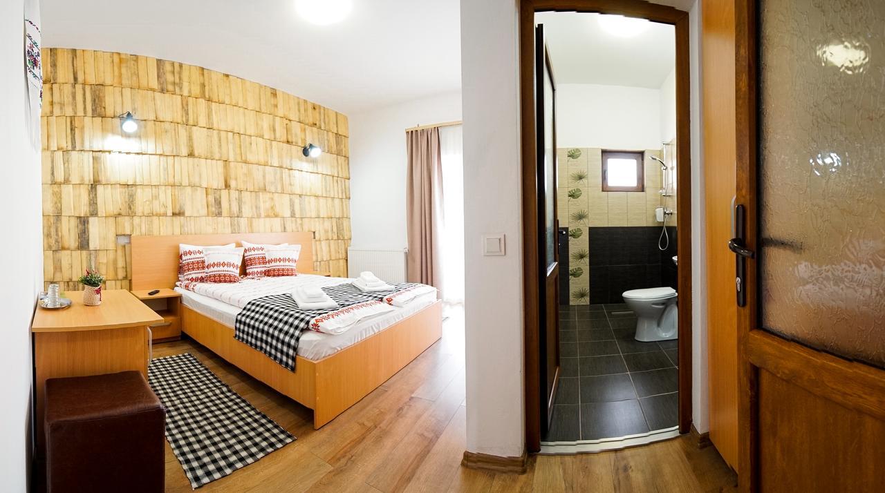 Hotel Casa Ralucai Moisei Zewnętrze zdjęcie