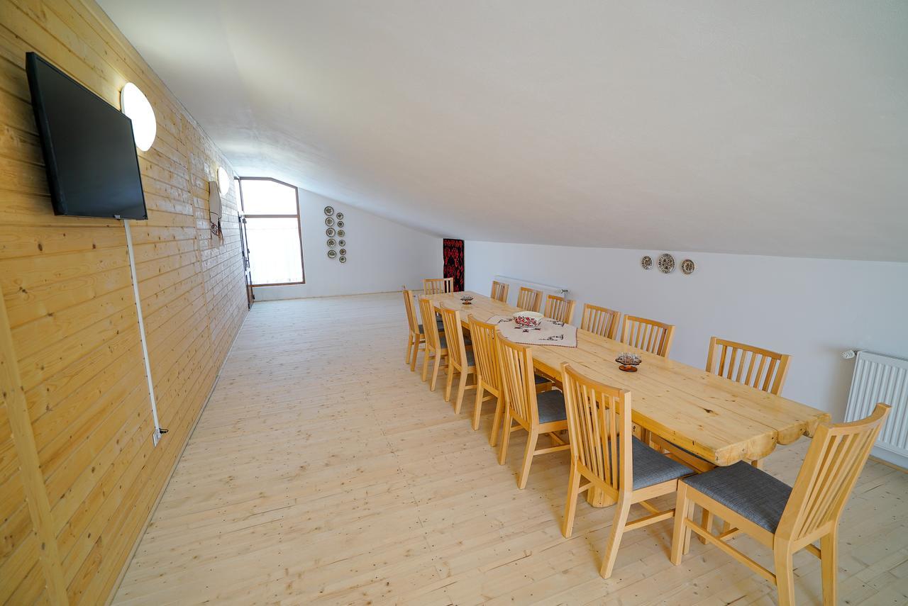 Hotel Casa Ralucai Moisei Zewnętrze zdjęcie