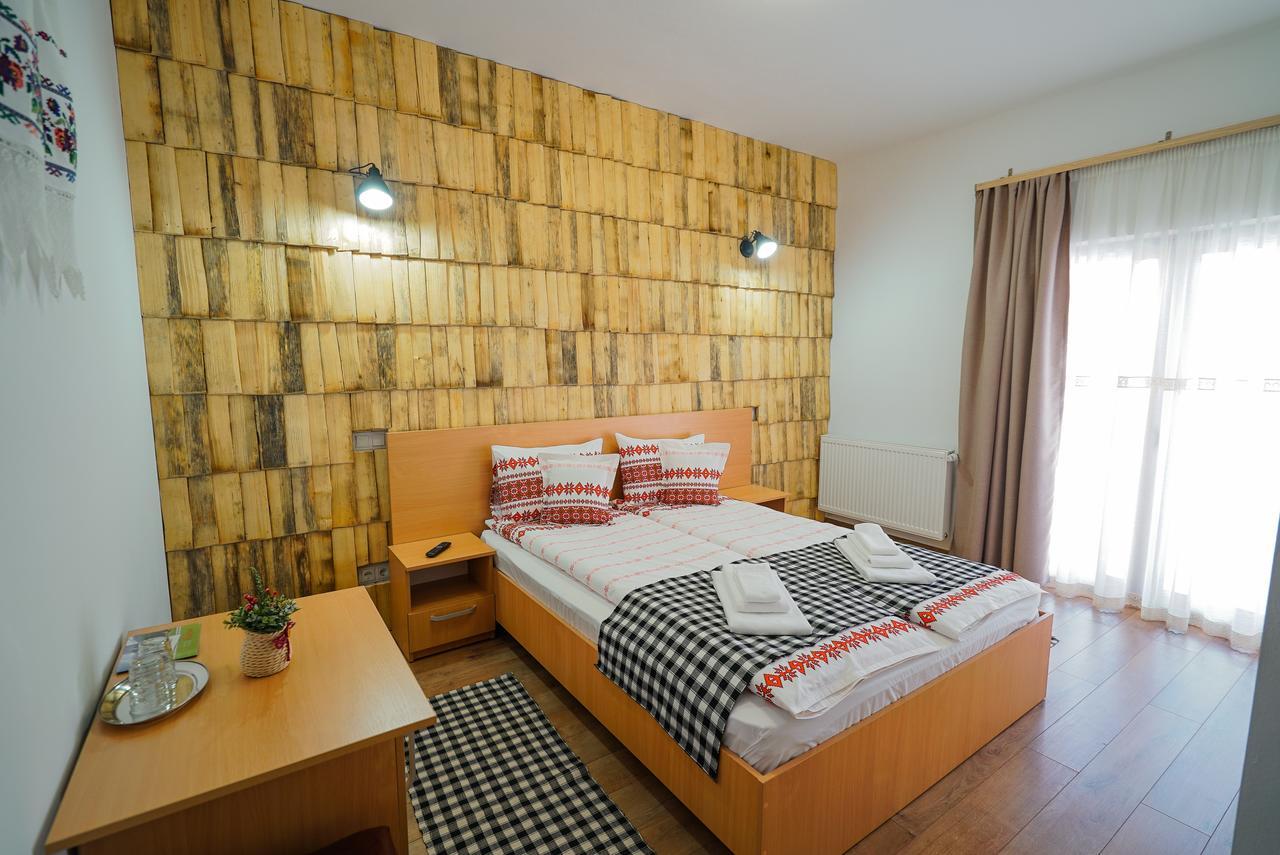 Hotel Casa Ralucai Moisei Zewnętrze zdjęcie